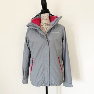 COLUMBIA SKI JACKET AND PANTS SET - LIGHT GREY AND FUSCHIA PINK XS